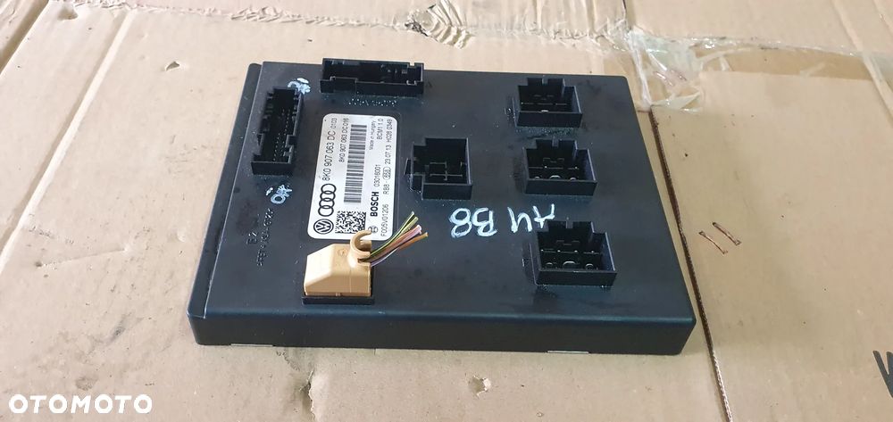 Moduł sterownik komfortu Audi A4 B8 Lift 8K0907063DC - 3
