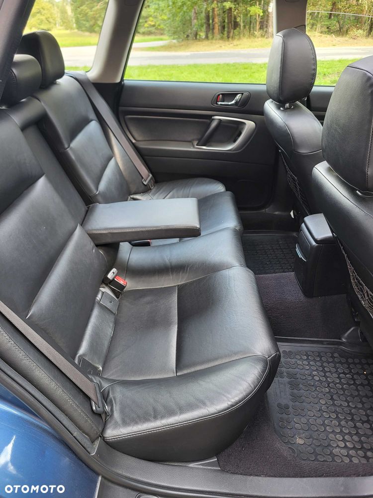 Subaru Outback - 6