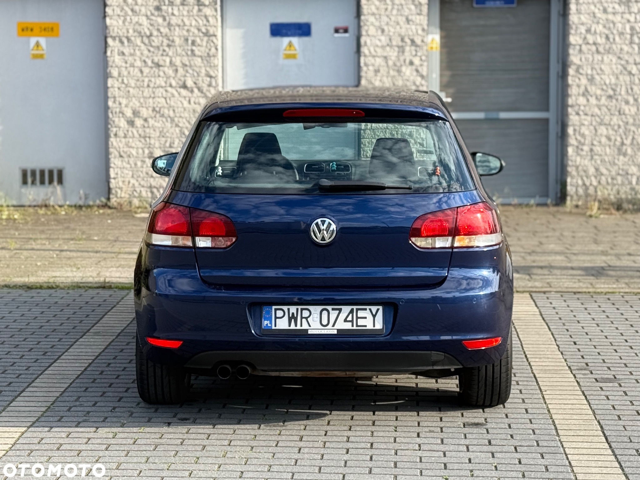 Volkswagen Golf - 8