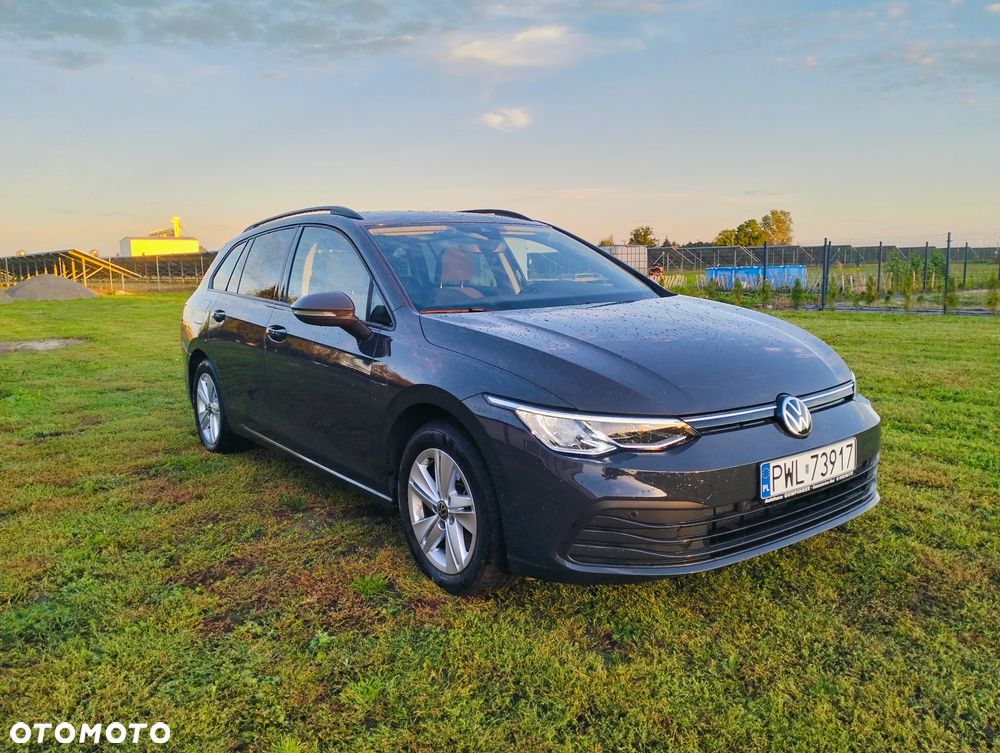 Volkswagen Golf VIII 2.0 TDI - 1