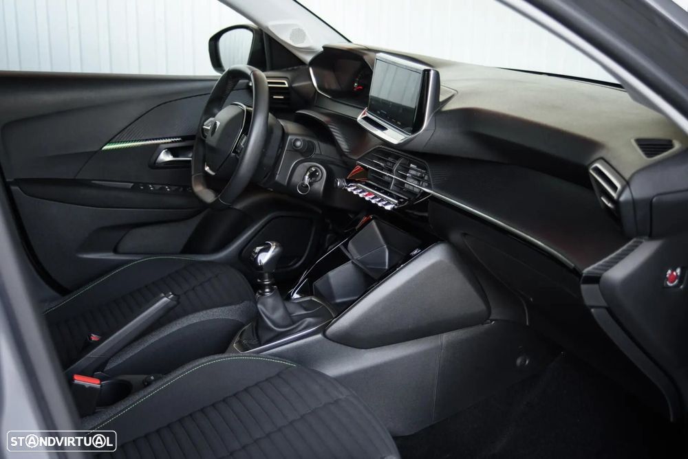 Peugeot 208 1.2 PureTech Active - 43