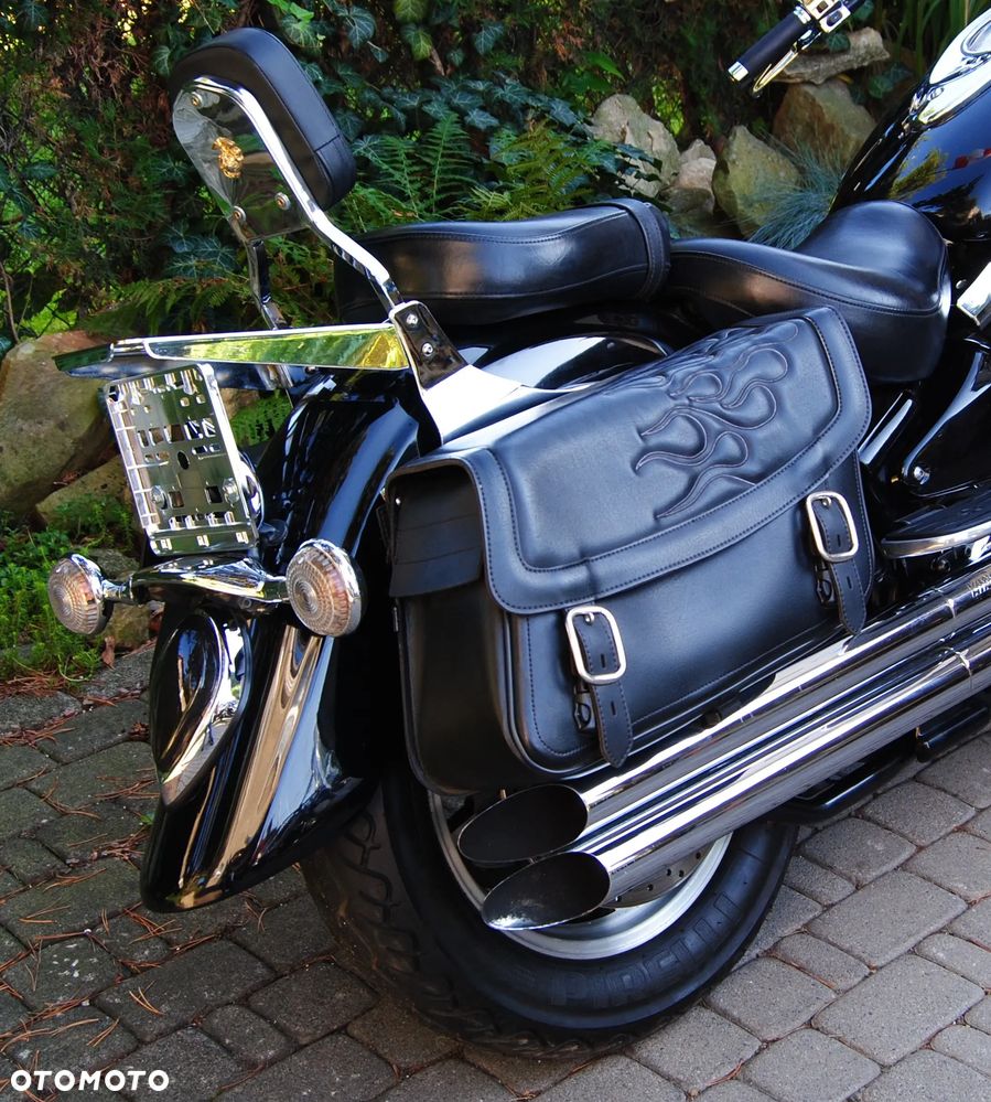 Yamaha Road Star - 12