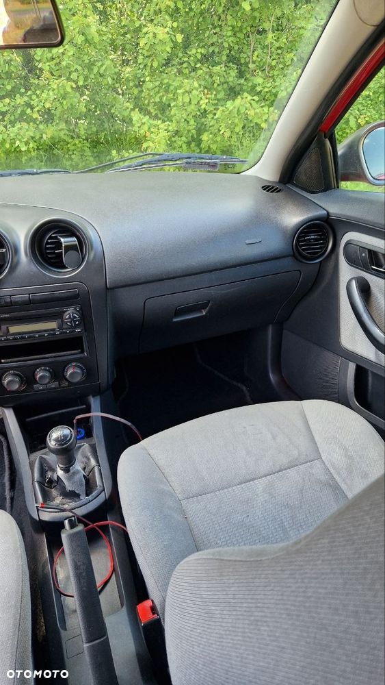 Seat Ibiza 1.4 16V Reference - 7