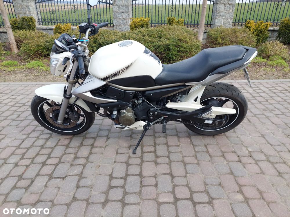 Yamaha XJ - 2