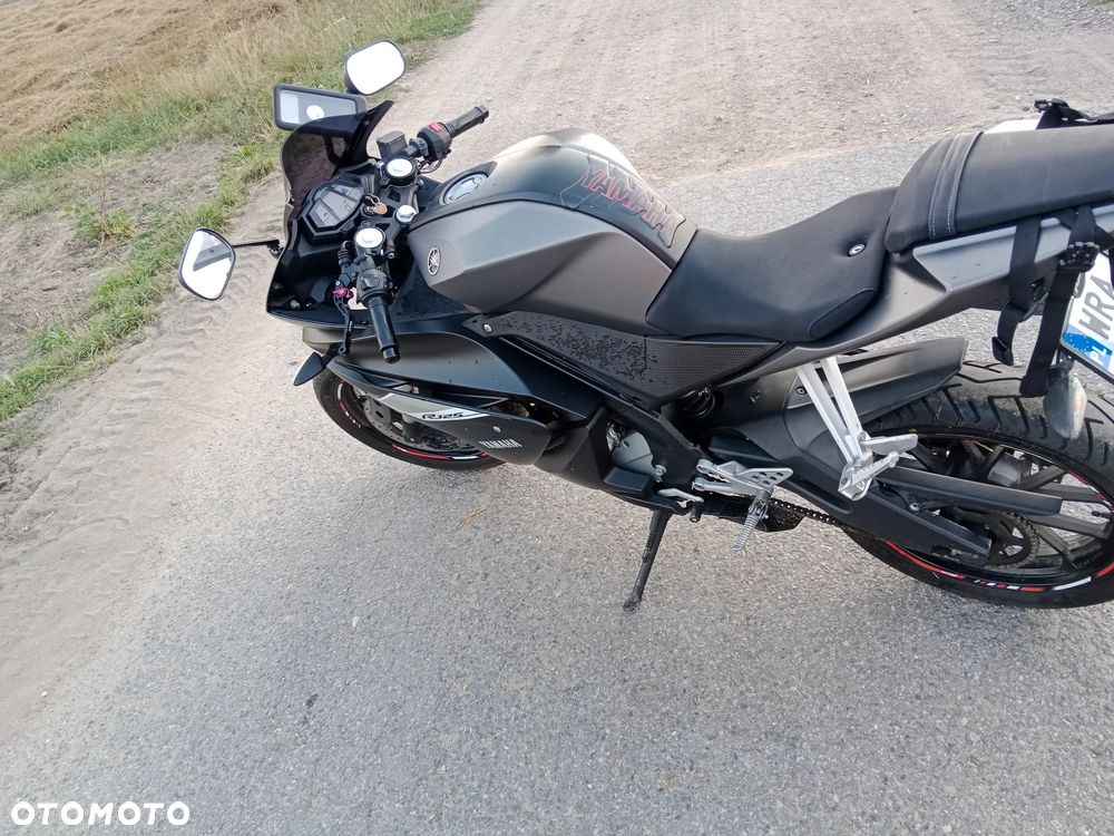 Yamaha YZF - 5