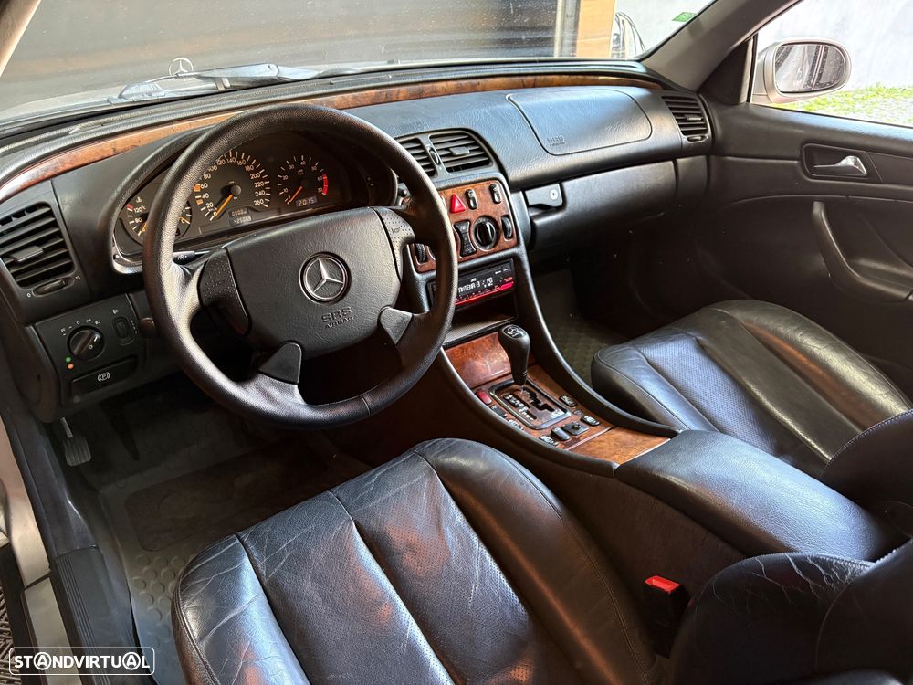 Mercedes-Benz CLK 230 - 15