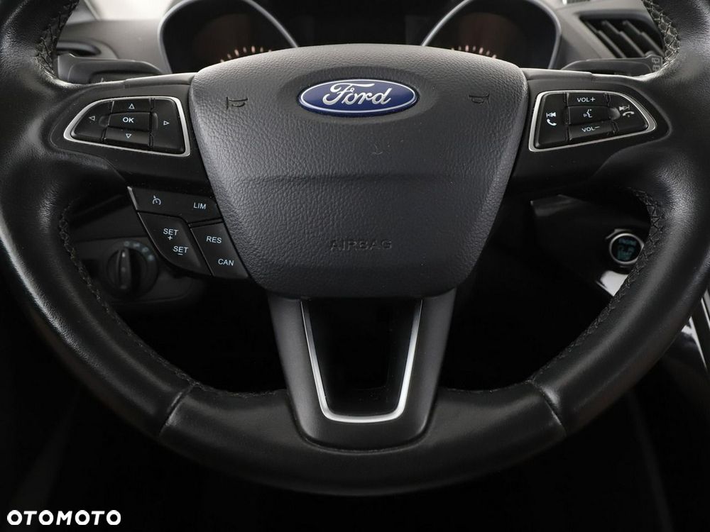 Ford Kuga 2.0 TDCi 4x4 Titanium - 22