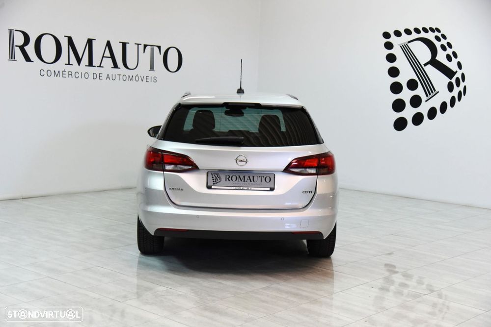 Opel Astra Sports Tourer - 6