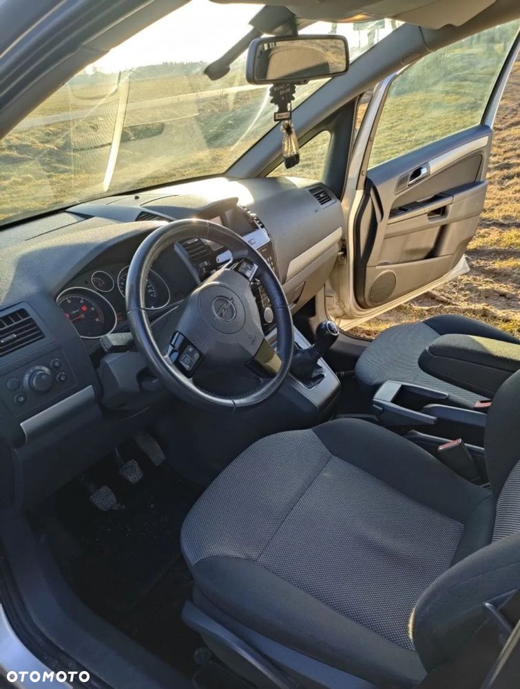 Opel Zafira 1.7 CDTI - 3