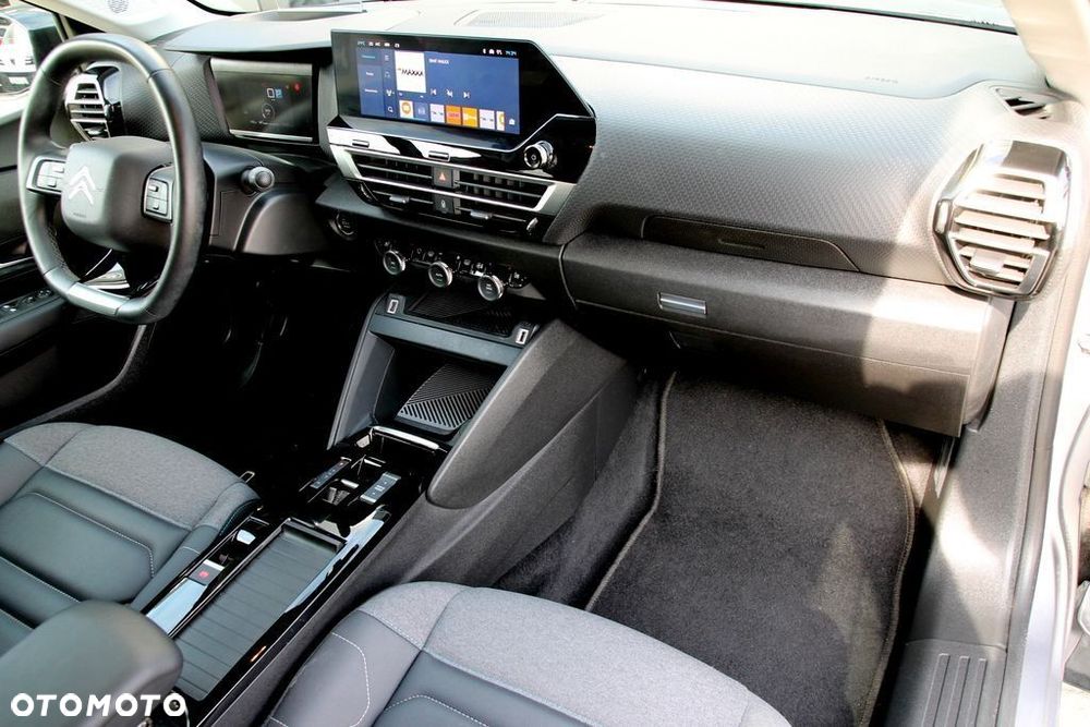 Citroën C4X 1.2 PureTech Max S&S EAT8 - 21