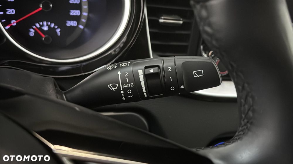 Kia Ceed 1.5 T-GDI Business Line - 26