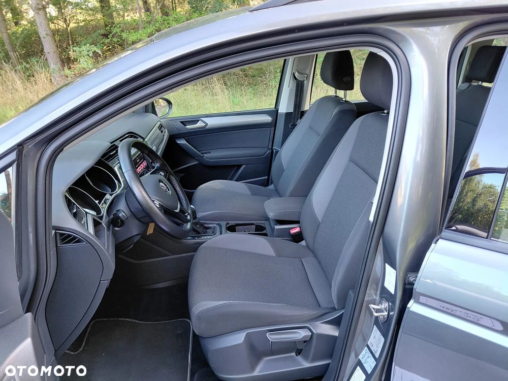 Volkswagen Touran 1.6 TDI SCR (BlueMotion Technology) DSG Comfortline - 12