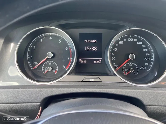 VW Golf 1.0 TSI Confortline - 3