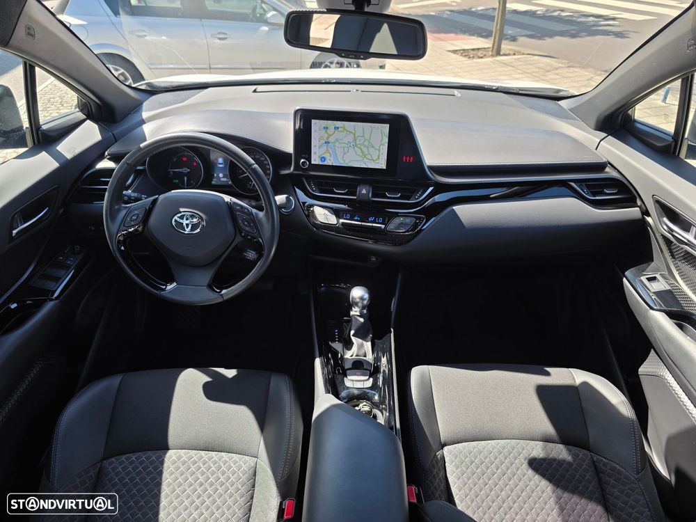 Toyota C-HR 1.8 Hybrid Square Collection - 27