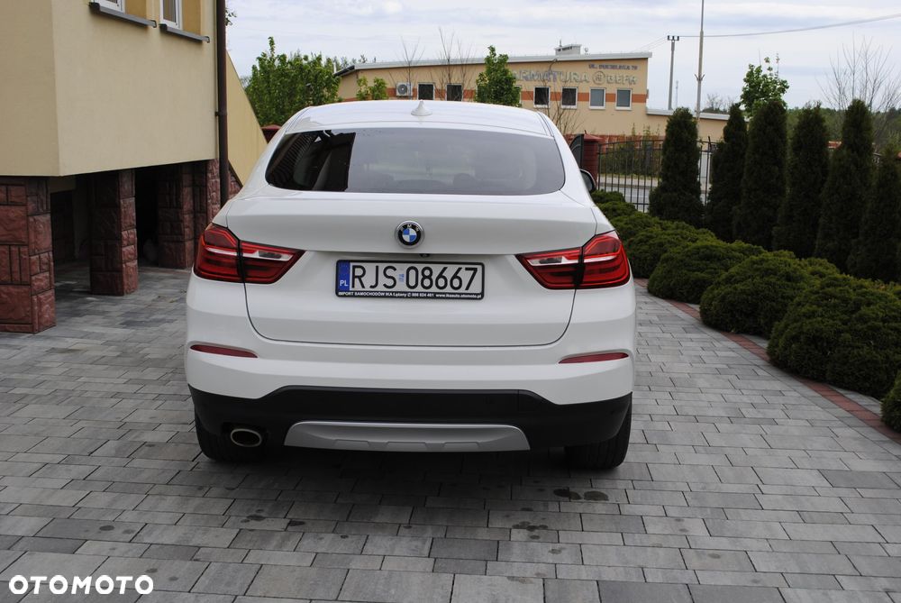 BMW X4 xDrive20d xLine - 4