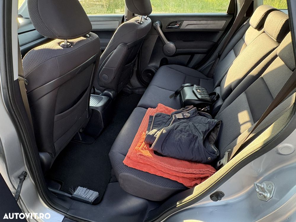 Honda CR-V 2.2 CTDi ES - 8
