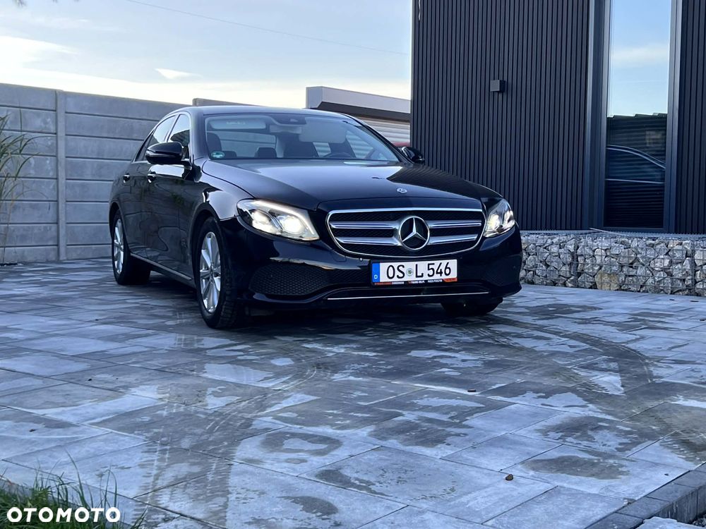 Mercedes-Benz Klasa E - 16