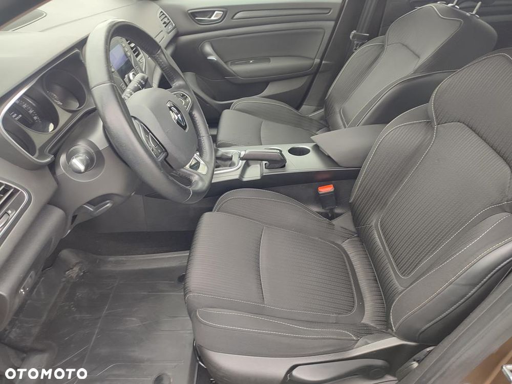 Renault Megane 1.6 SCe Zen - 15