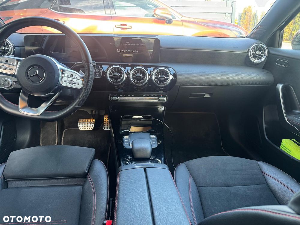 Mercedes-Benz Klasa A 200 AMG Line 7G-DCT - 16