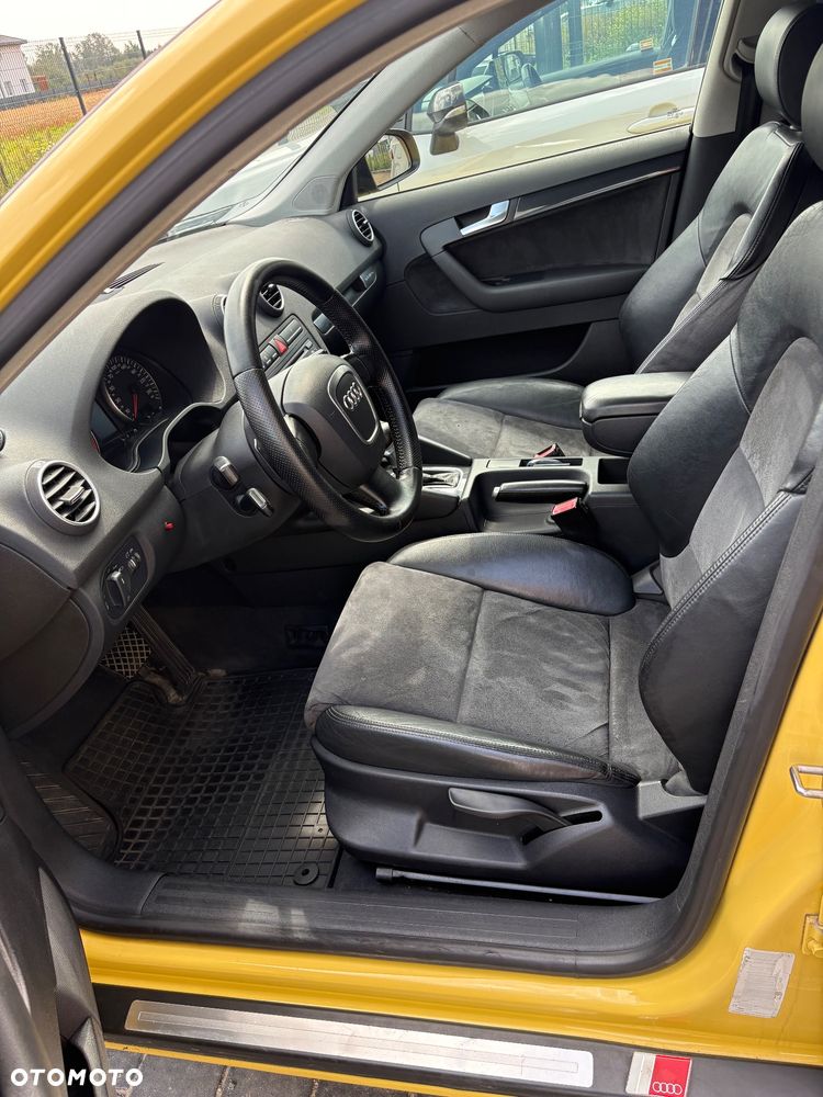 Audi A3 Sportback 3.2 quattro (DSG) S tronic Ambition - 16
