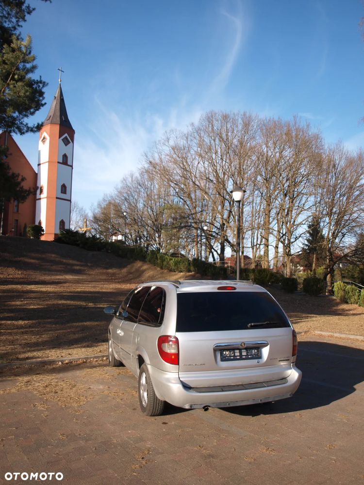 Chrysler Grand Voyager - 6