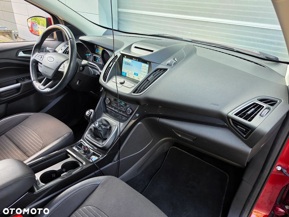 Ford Kuga 1.5 EcoBoost FWD Titanium ASS MMT6 - 22