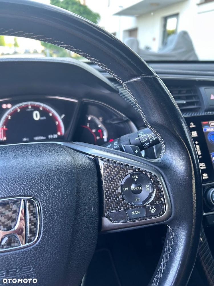 Honda Civic 1.5 i-VTEC Turbo CVT Sport Plus - 32