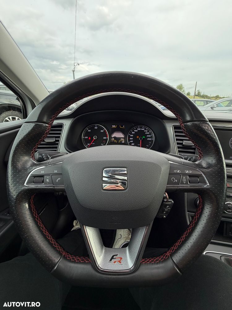 Seat Leon 2.0 TDI DPF DSG FR - 11