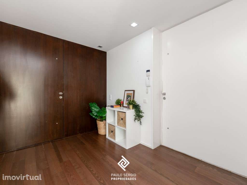 Moradia de 4 frentes - São João de Ver, Santa Maria Feira - Grande imagem: 4/28