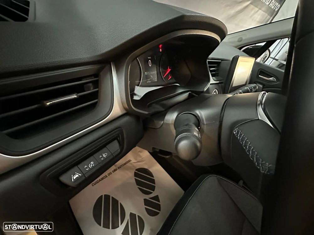 Renault Captur 1.0 TCe Evolution - 10