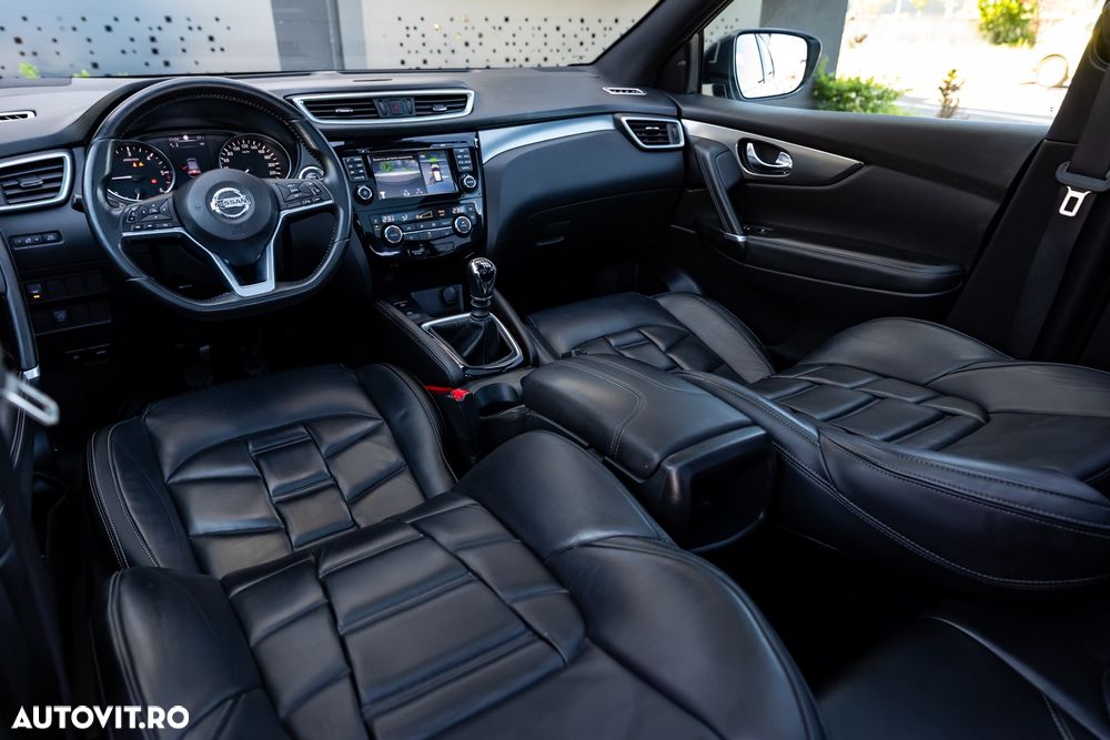 Nissan Qashqai 1.6 DCI TEKNA+ - 15