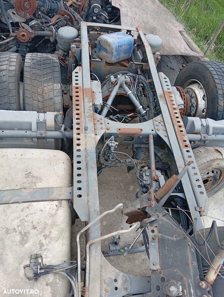 Vand Şasiu Mercedes-Benz Actros MP3  Cap Tractor Standard - 1