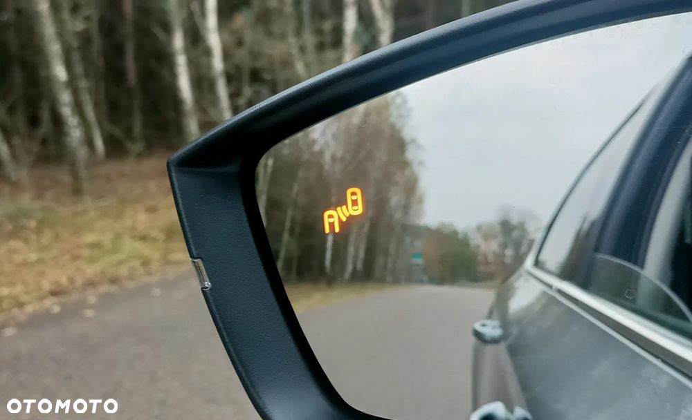 Skoda Superb 2.0 TDI L&K DSG - 13