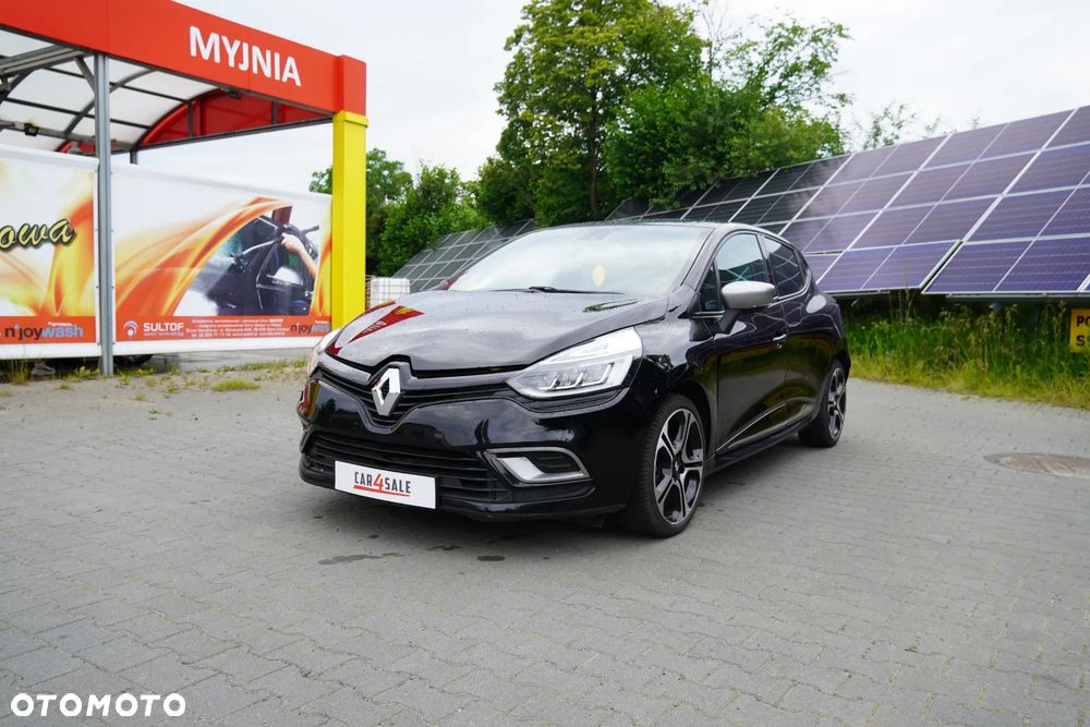 Renault Clio - 5
