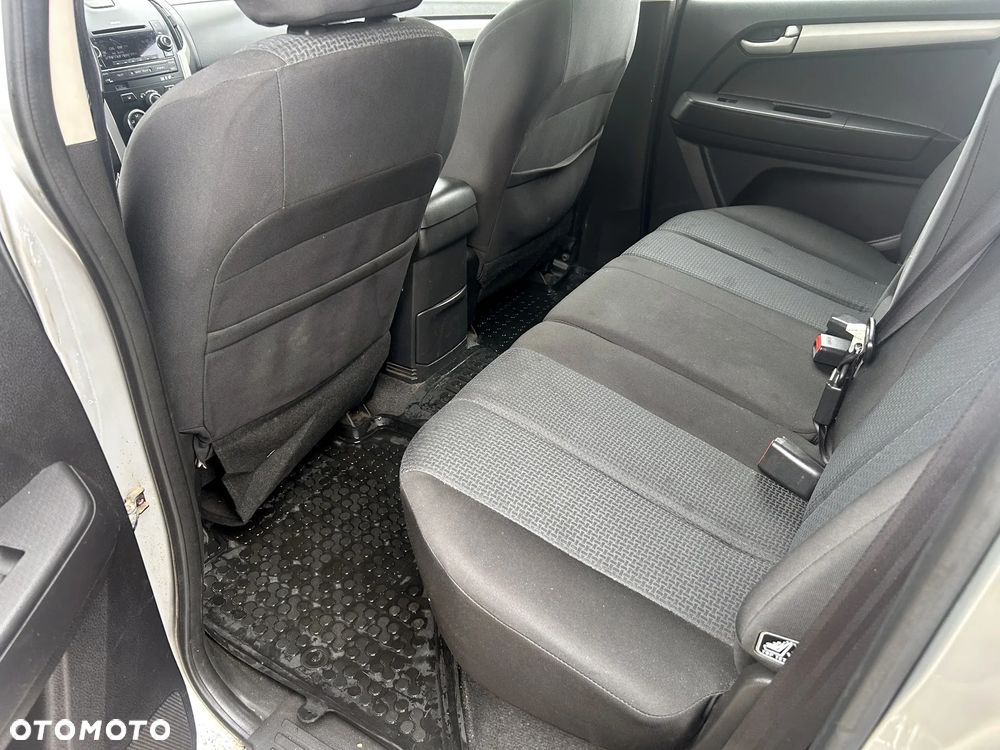 Isuzu D-Max 2.5 EC LS - 8