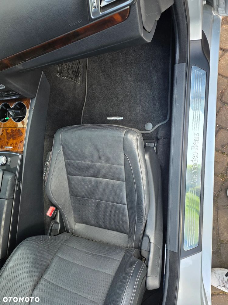 Mercedes-Benz Klasa E 350 7G-TRONIC - 17