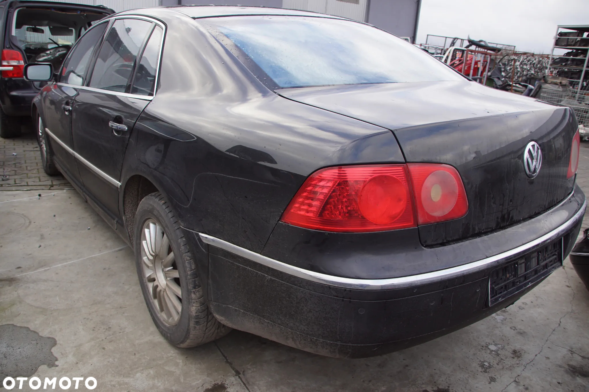 Auto na części 692106889 Volkswagen Phaeton 3.2 V6 AYT lakier lr9v rocznik 2003 skrzynia gde drzwi maska lampa zderzak silnik felga skrzynia amortyzator poduszka alternator rozrusznik pompa - 12