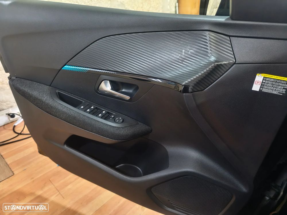 Peugeot e-208 E-Style - 49