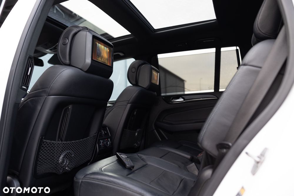 Mercedes-Benz GLS 450 4Matic 9G-TRONIC - 21