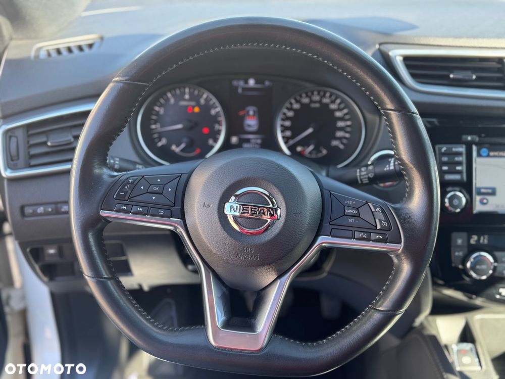 Nissan Qashqai 1.2 DIG-T Xtronic TEKNA+ - 19
