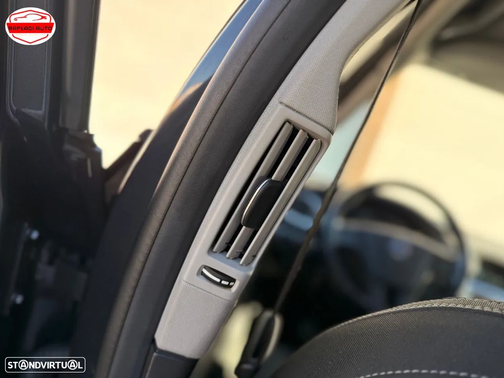Volvo V60 1.6 D2 Momentum Eco - 12