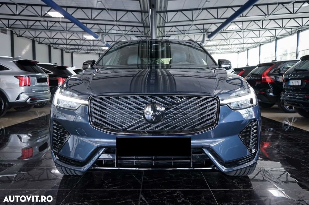 Volvo XC 60 T6 AWD Plus Black Edition - 2