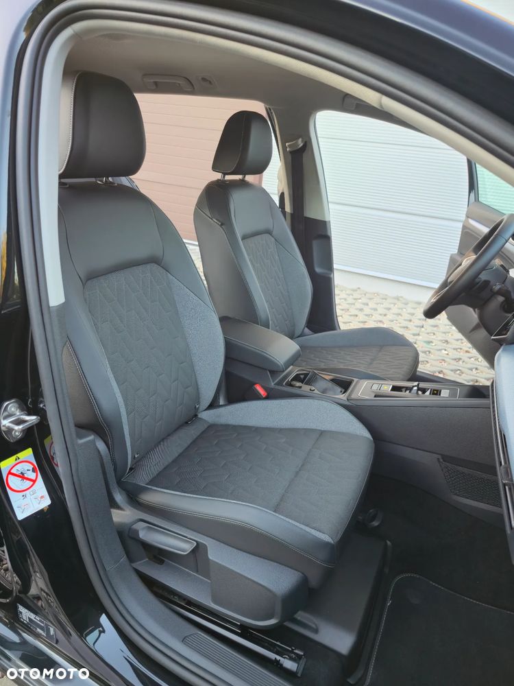 Volkswagen Golf Variant 1.5 eTSI OPF DSG Style - 18