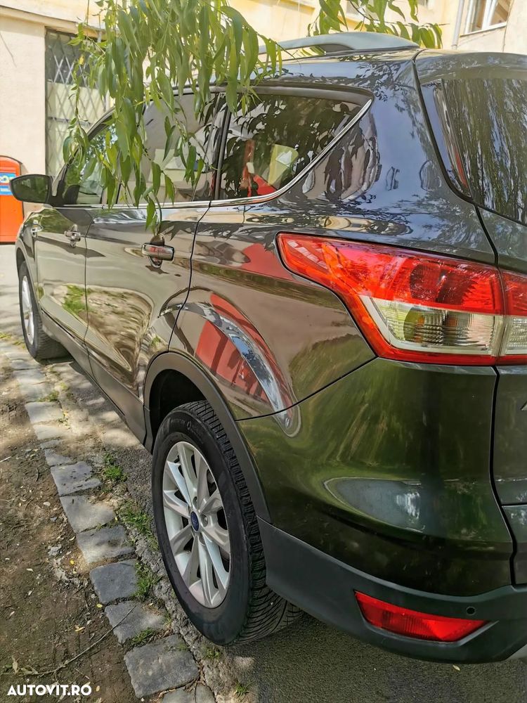 Ford Kuga 2.0 TDCi 4x4 Aut. Titanium - 9