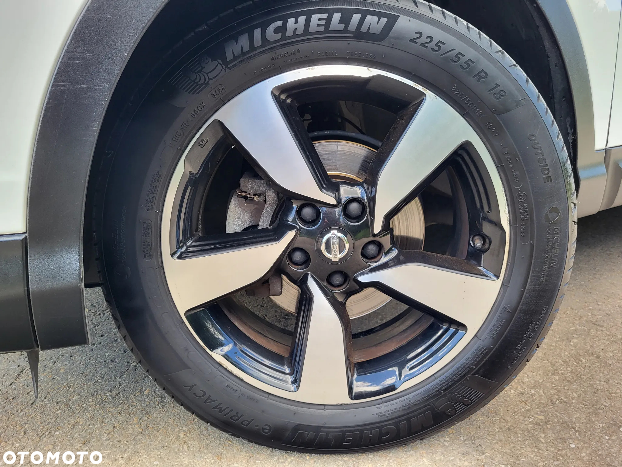 Nissan Qashqai 1.6 DIG-T N-Vision - 25