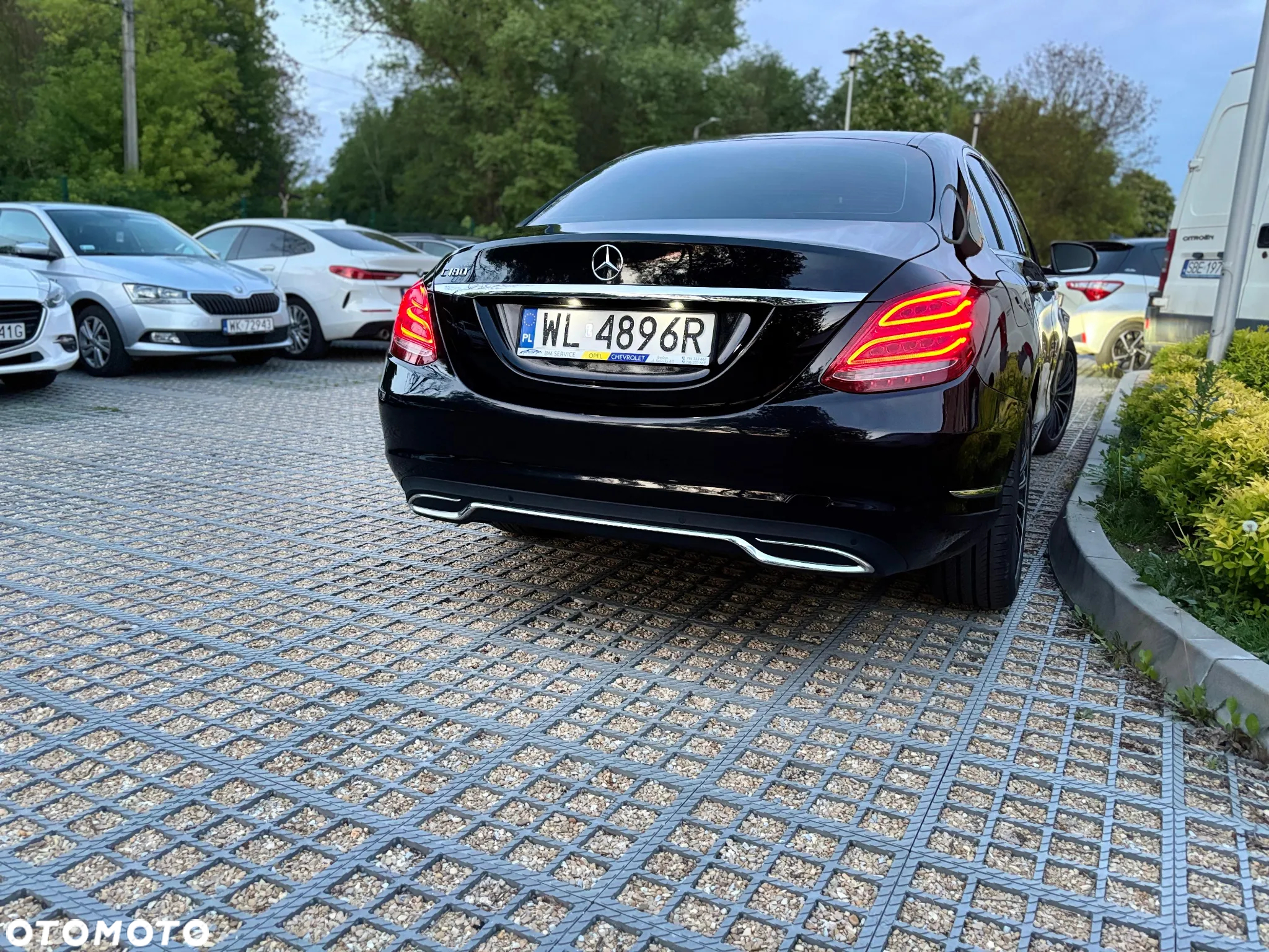 Mercedes-Benz Klasa C 180 7G-TRONIC - 7
