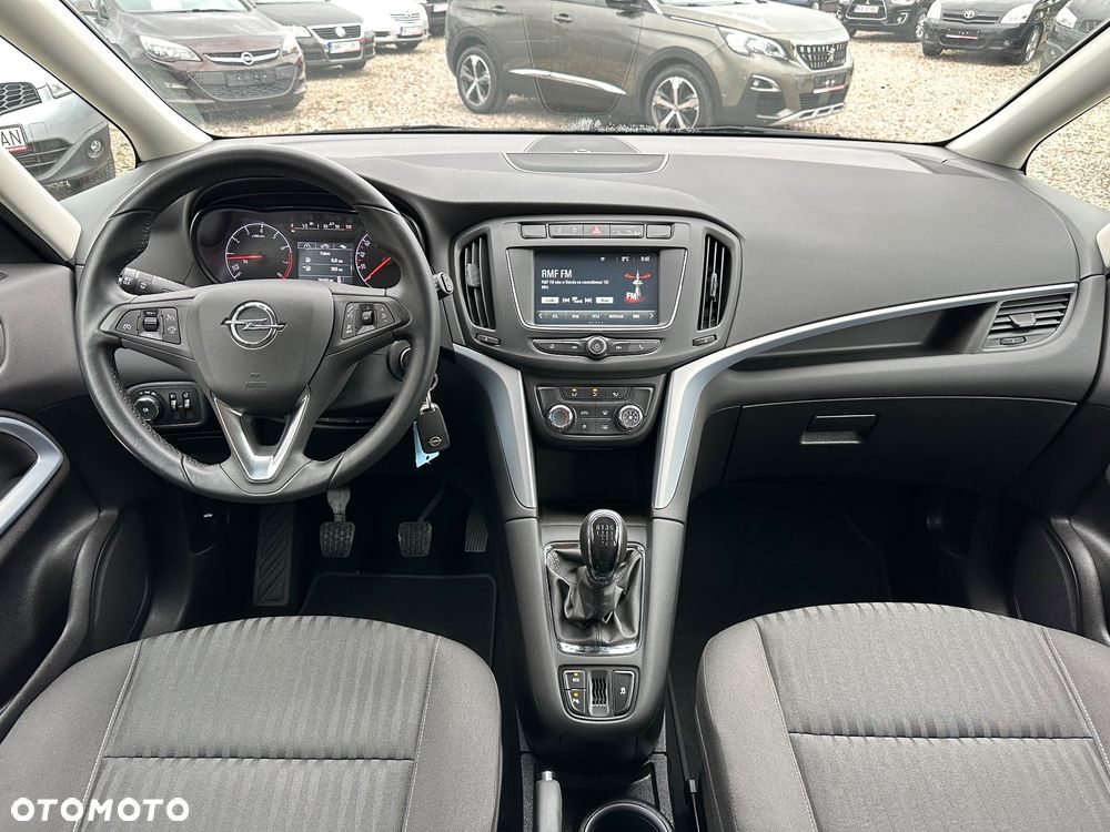 Opel Zafira - 8