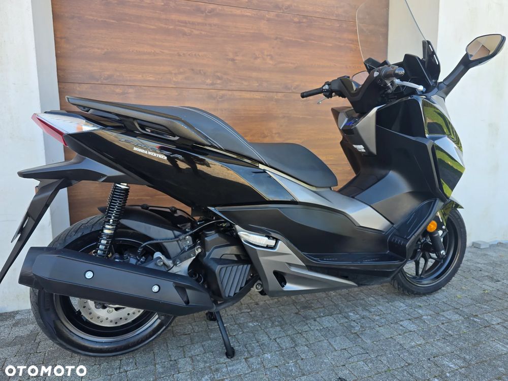 Honda NSS - 14