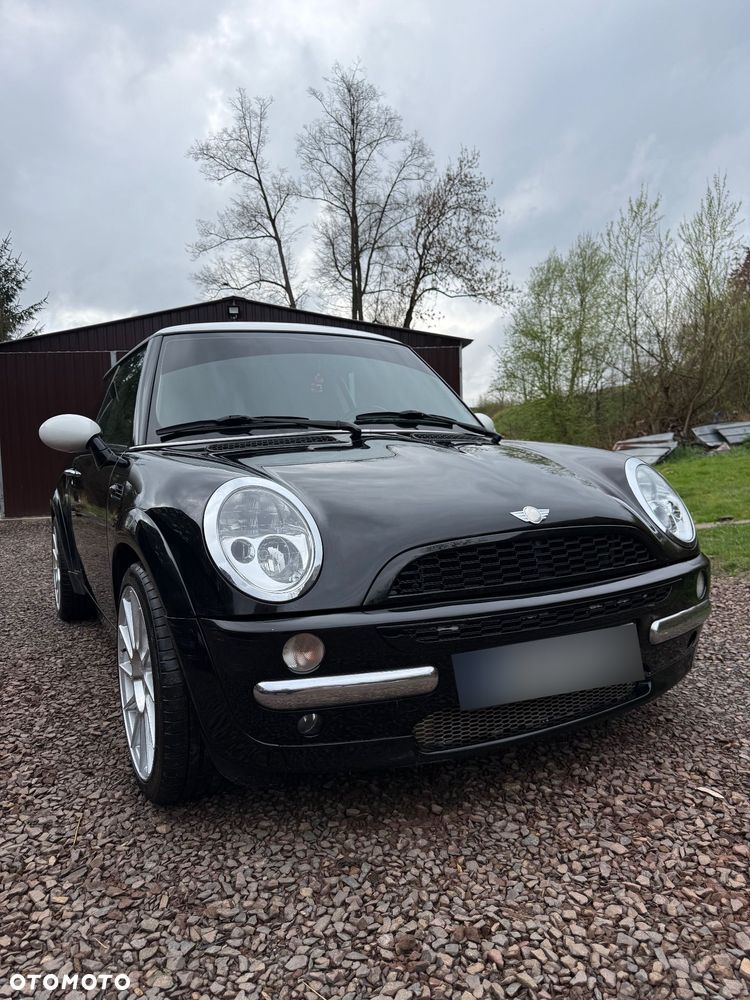 MINI Cooper Standard - 1