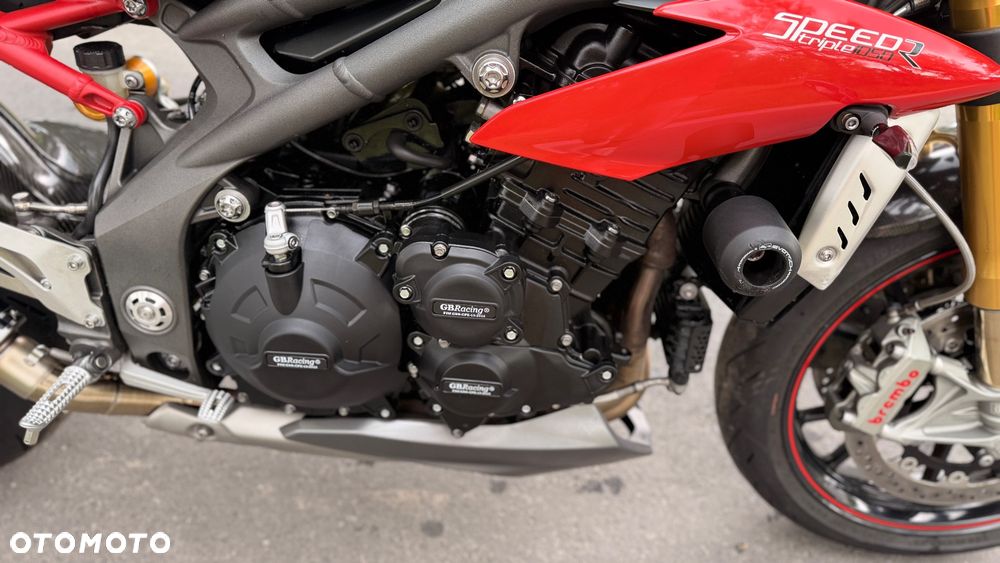 Triumph Speed Triple - 12